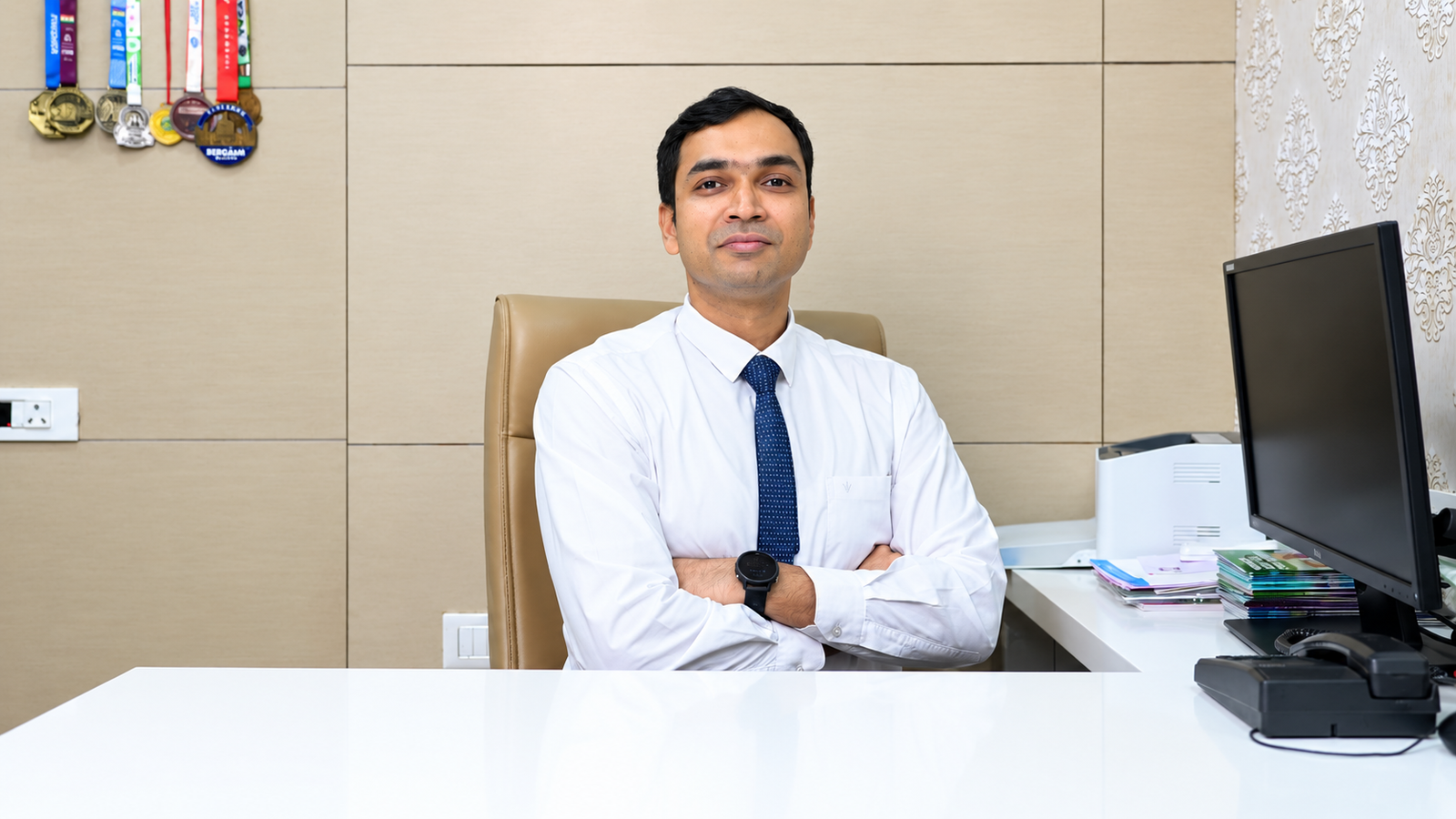 Dr. Rohit Modi, eye surgeon